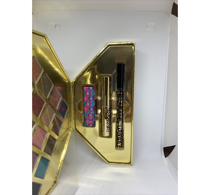 TARTE Sweet Escape Collector's Set The star of the Holiday Collection Набір для макіяжу 
